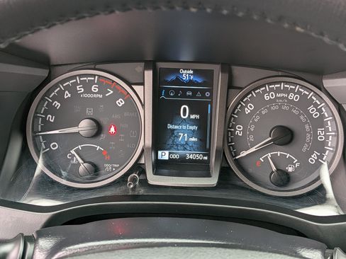 Used 2023 Toyota Tacoma TRD Sport image 41