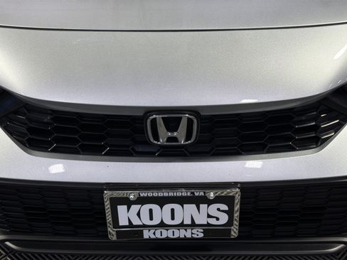 Used 2025 Honda Civic Sport image 12