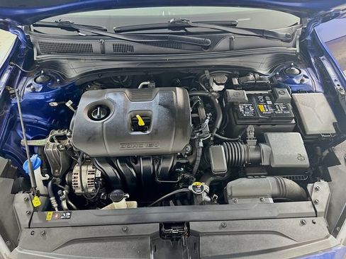 Used 2023 Kia Forte LXS image 19