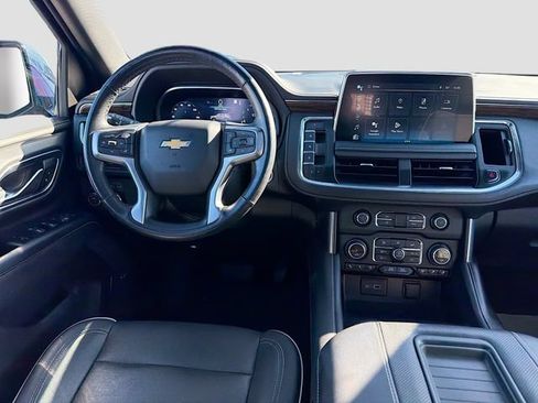 Used 2022 Chevrolet Tahoe Premier AWD/4WD image 29