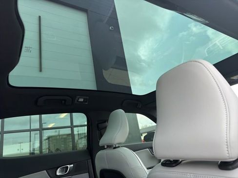 Used 2023 Polestar Polestar 2 image 16