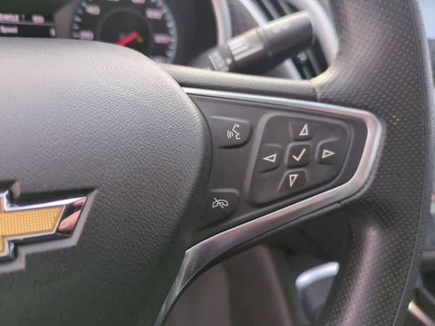 Used 2022 Chevrolet Malibu LT image 24