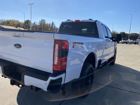 Used 2024 Ford F250 XLT w/ XLT Premium Package image 8