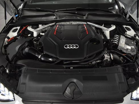 Used 2022 Audi S4 Premium Plus w/ Premium Plus Package image 43