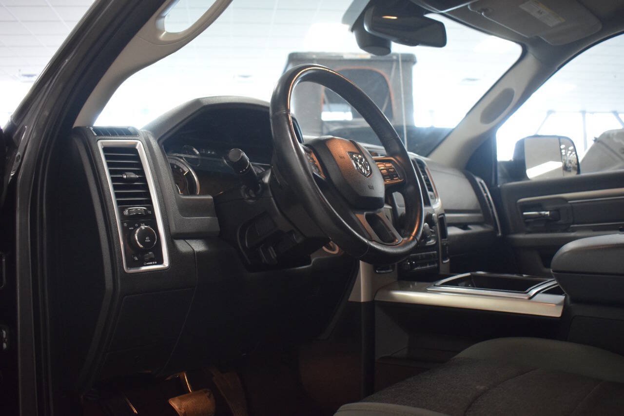 Used 2015 RAM 1500 Big Horn AWD/4WD image 20