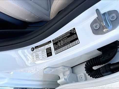 Used 2019 Mercedes-Benz C 300 Sedan image 20