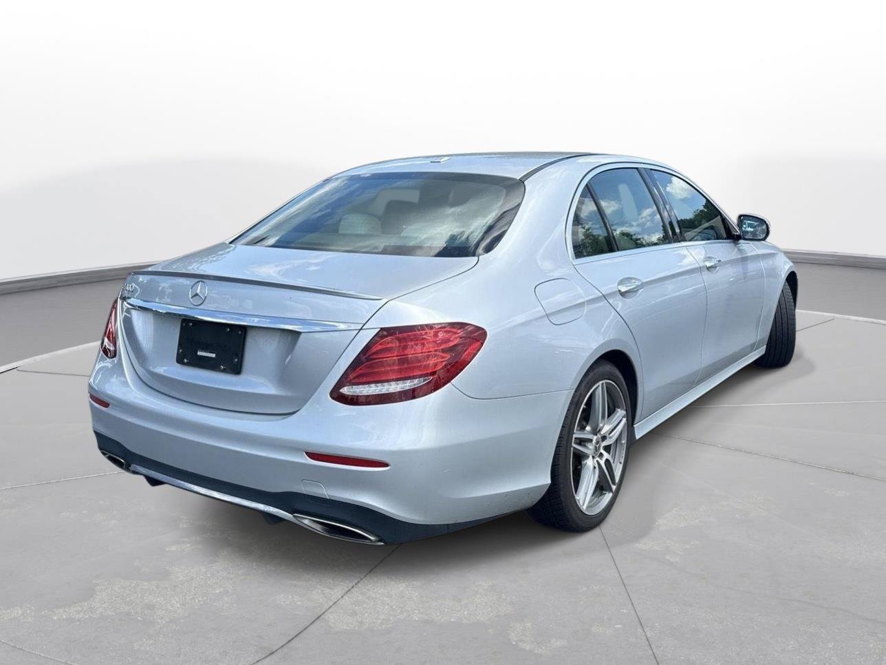 Used 2019 Mercedes-Benz E 300 image 56
