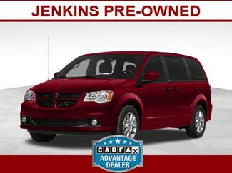 Used 2013 Dodge Grand Caravan SXT FWD video 1