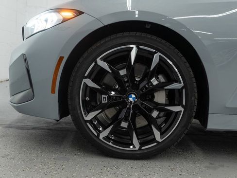 Used 2025 BMW 330i xDrive Sedan image 32