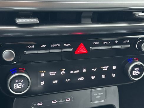 New 2026 Hyundai Ioniq 9 SEL w/ Tow & Go Package AWD/4WD image 22