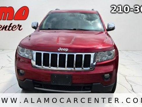 Used 2013 Jeep Grand Cherokee Limited w/ Trailer Tow Group AWD/4WD image 8
