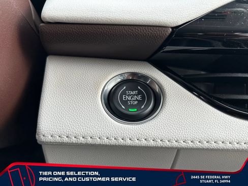 New 2026 Buick Enclave Avenir w/ Super Cruise Package AWD/4WD image 29