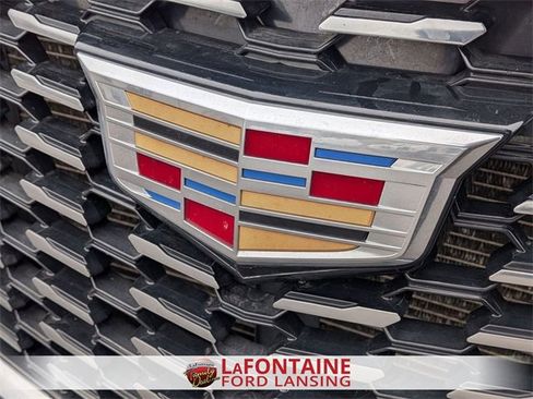 Used 2023 Cadillac XT5 Premium Luxury image 9