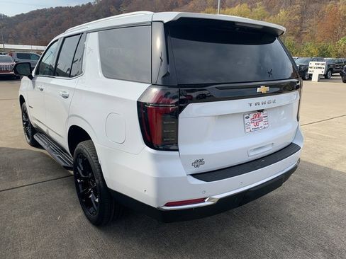 New 2026 Chevrolet Tahoe LS image 3