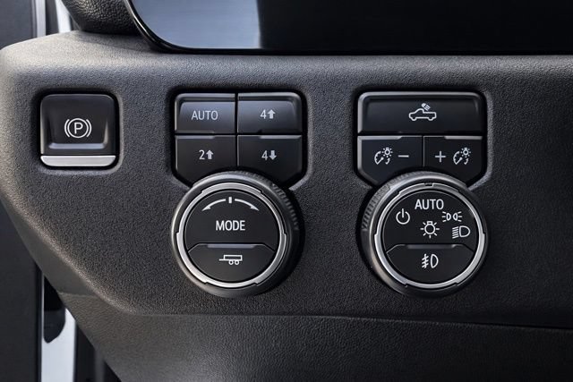 Used 2024 Chevrolet Silverado 1500 RST w/ Convenience Package II AWD/4WD image 36