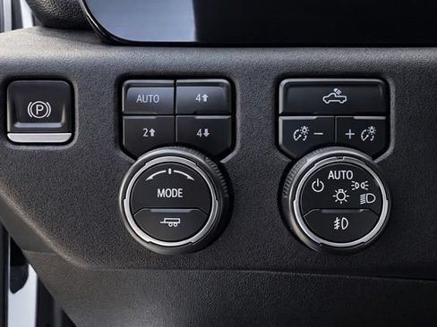 Used 2024 Chevrolet Silverado 1500 RST w/ Convenience Package II AWD/4WD image 36