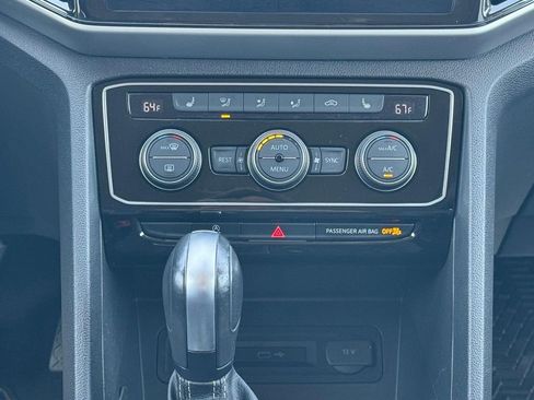 Used 2023 Volkswagen Atlas SE w/ Black Wheel Package image 16