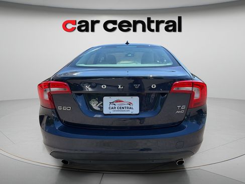 Used 2011 Volvo S60 T6 AWD/4WD image 9
