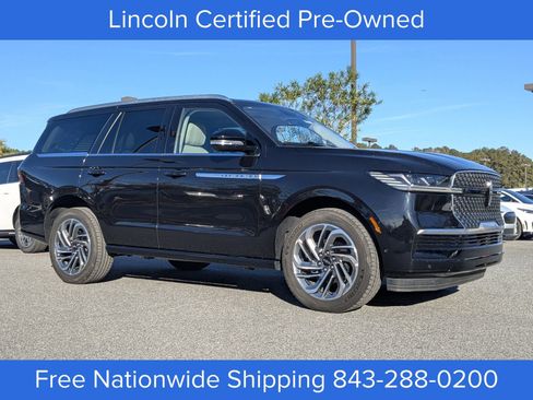 Certified 2025 Lincoln Navigator Reserve image 2