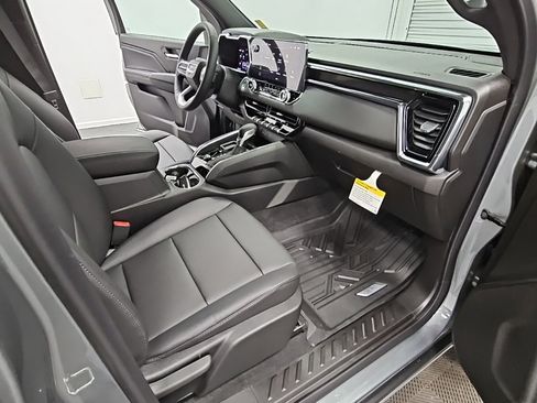 New 2026 GMC Canyon Elevation w/ Convenience Package image 37