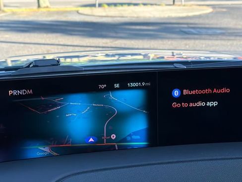 Used 2025 Lincoln Navigator L Reserve w/ Jet Appearance Package image 19