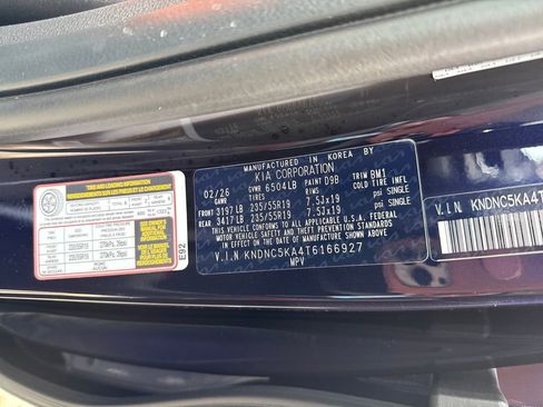 New 2026 Kia Carnival EX FWD image 35