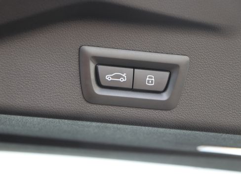 Certified 2026 BMW X5 sDrive40i image 38