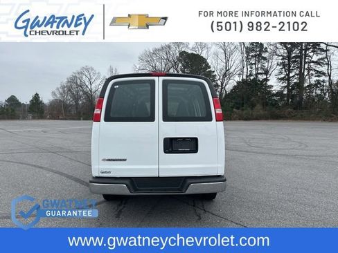 Used 2023 Chevrolet Express 2500 w/ Driver Convenience Package image 6