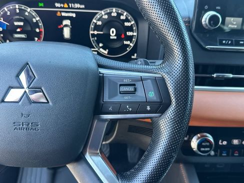 Used 2022 Mitsubishi Outlander SEL FWD image 33