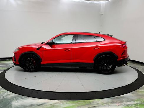 Used 2019 Lamborghini Urus AWD/4WD image 7