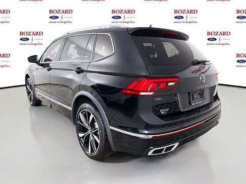 Used 2024 Volkswagen Tiguan SEL R-Line image 6