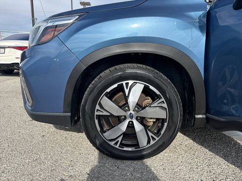 Used 2019 Subaru Forester Touring w/ Popular Package #3 image 32