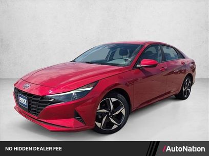 Used 2023 Hyundai Elantra SEL w/ Convenience Package