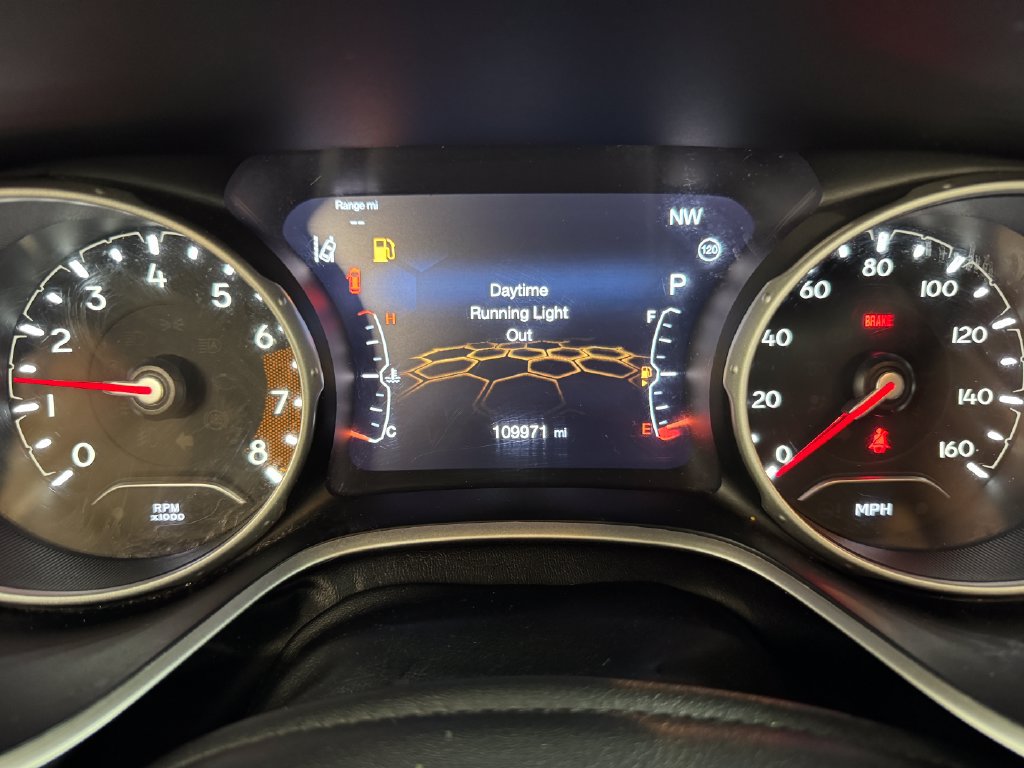 Used 2021 Jeep Compass Limited AWD/4WD image 19