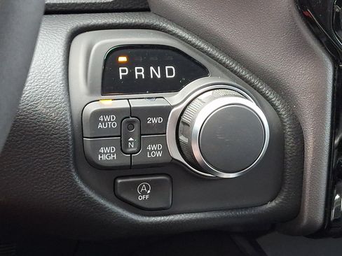 New 2026 RAM 1500 Big Horn AWD/4WD image 10
