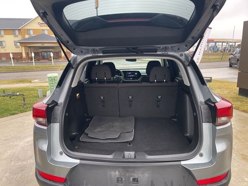 Used 2024 Chevrolet TrailBlazer LT image 9