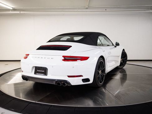 Certified 2017 Porsche 911 Carrera RWD image 7