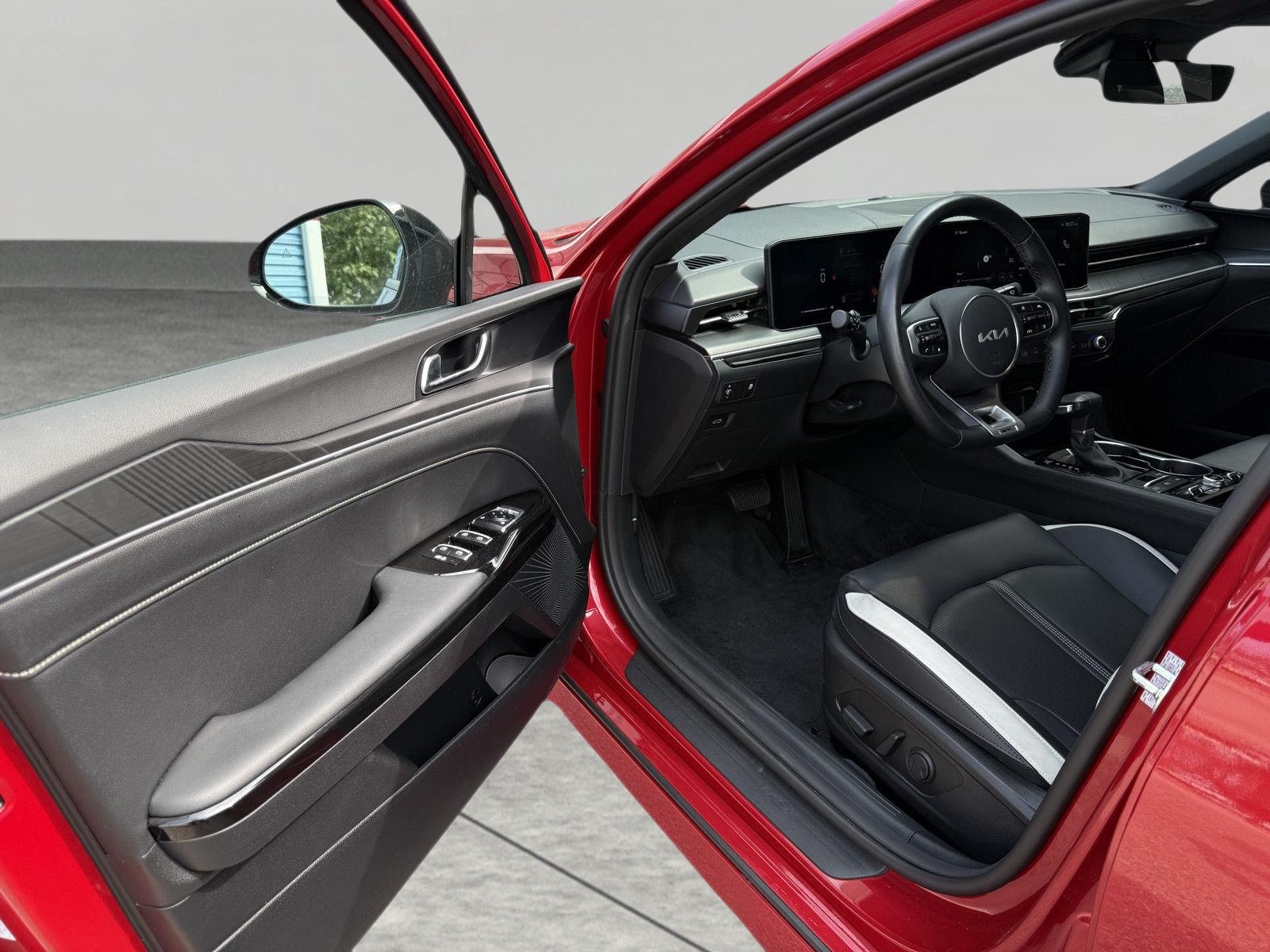 Certified 2026 Kia K5 GT-Line AWD/4WD image 18
