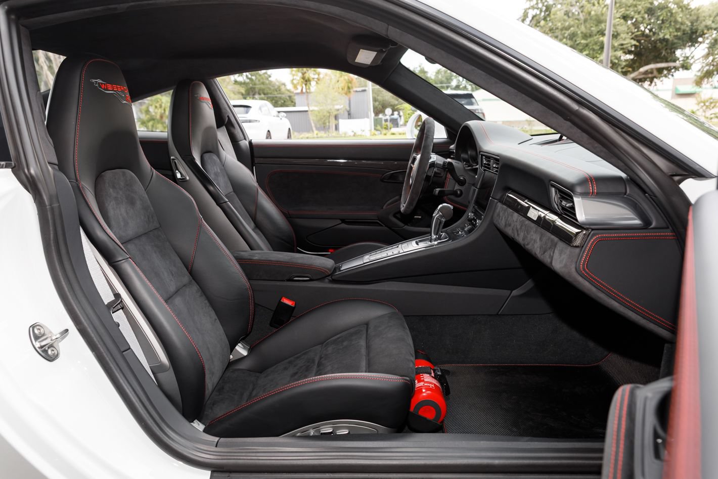 Used 2018 Porsche 911 GT2 RS w/ Weissach Package RWD image 62