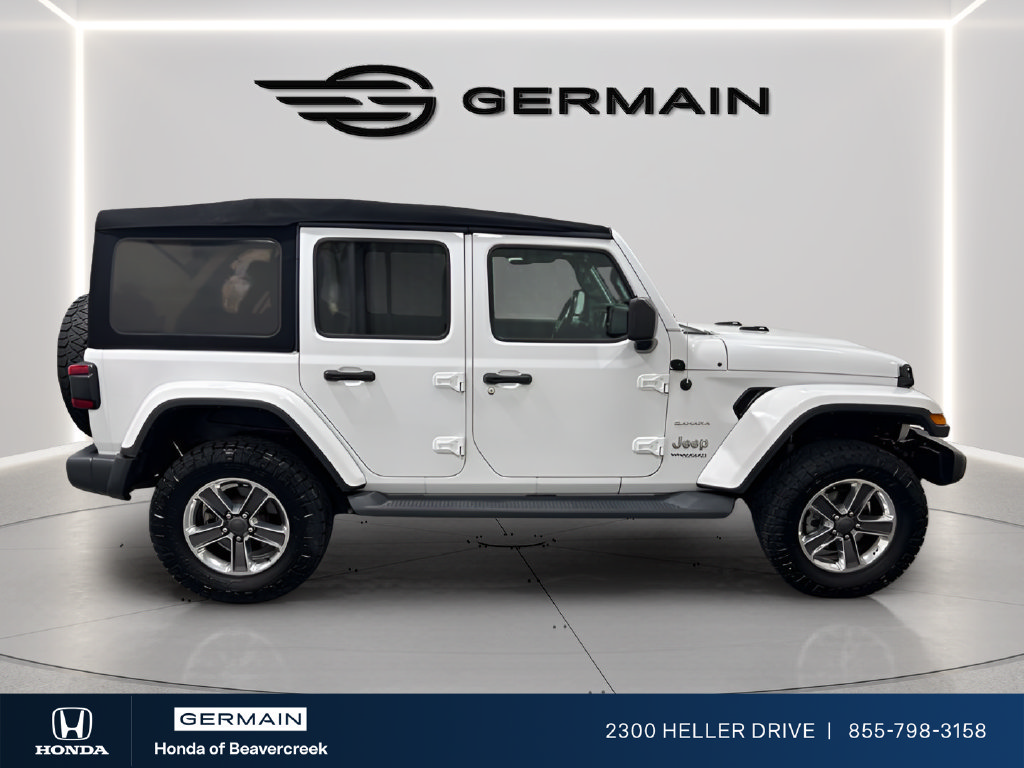 Used 2021 Jeep Wrangler Unlimited Sahara AWD/4WD image 9