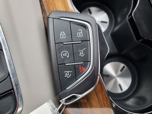 Certified 2024 Cadillac Escalade Sport Platinum image 52