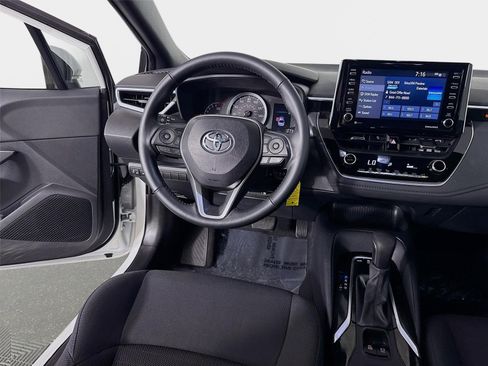 Used 2021 Toyota Corolla SE FWD image 22