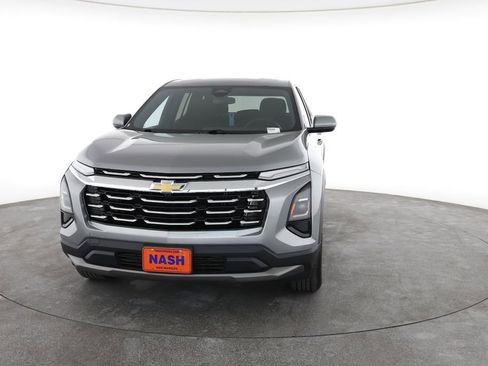 Used 2025 Chevrolet Equinox LT image 4