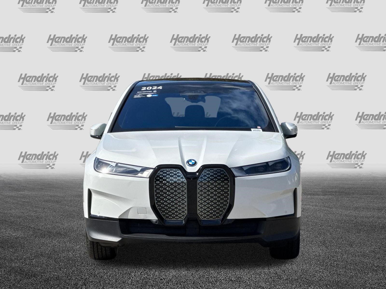Certified 2024 BMW iX xDrive50 AWD/4WD image 10