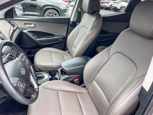 Used 2017 Hyundai Santa Fe Sport 2.0T image 16