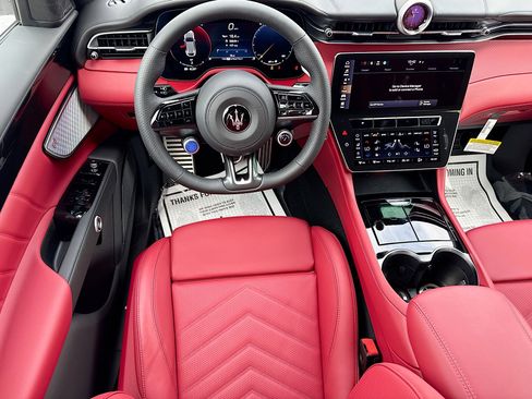New 2026 Maserati Grecale Modena AWD/4WD image 17