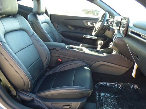 New 2026 Ford Mustang GT Premium w/ GT Performance Package image 14