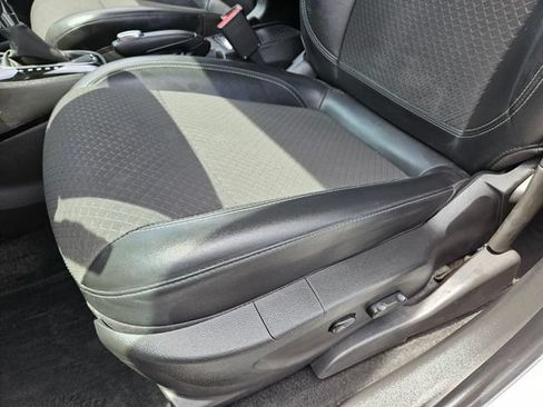 Used 2019 Buick Encore Preferred FWD image 8
