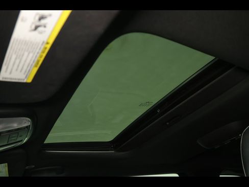 Used 2018 Dodge Durango GT w/ Premium Group image 26