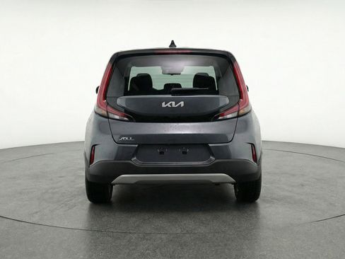 Used 2025 Kia Soul LX w/ LX Technology Package FWD image 7